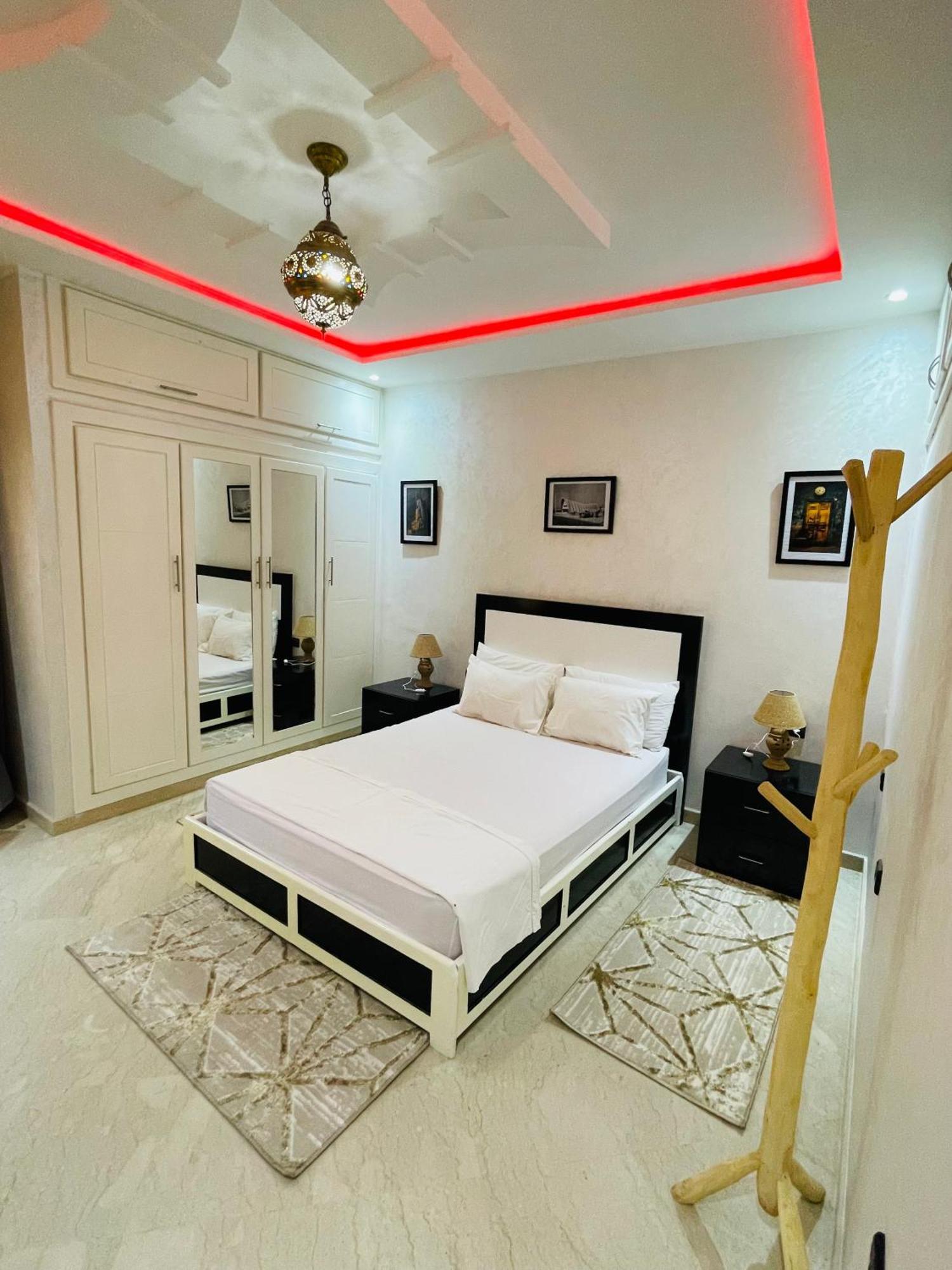 Villa Entire Garden Wi-fi Near *