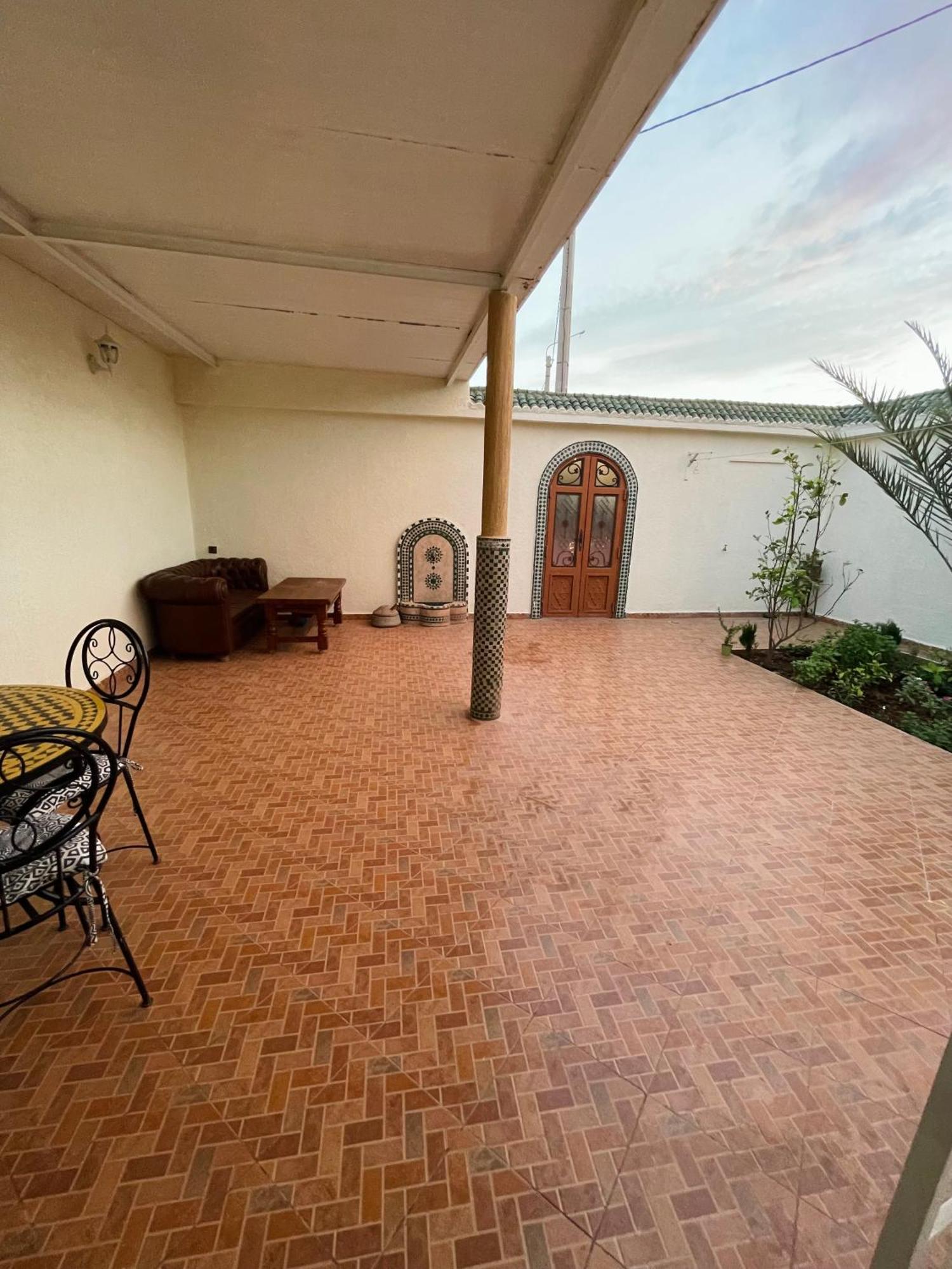 Entire Garden Wi-fi Near Villa